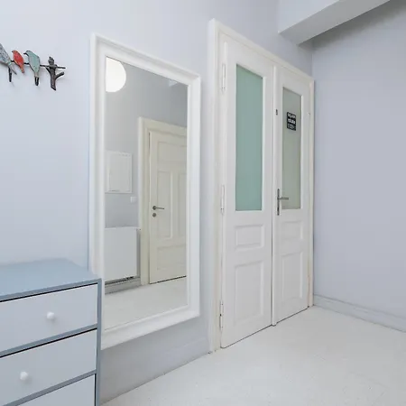 2 Bedroom Sw Jana - Main Square Apartment Krakow